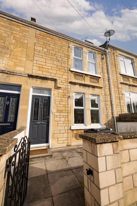 Pure B - Welcoming Bath City 3 Bed House Free Parking & Wifi Exterior photo